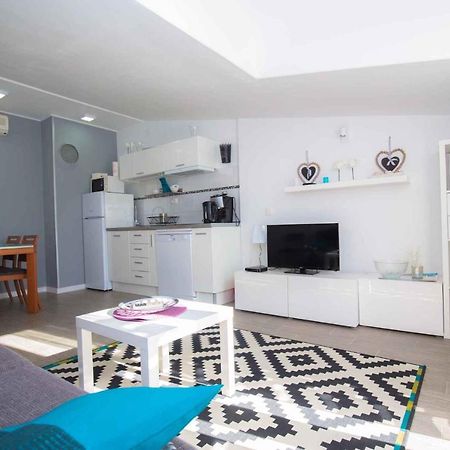 Apartments In Rogoznica 36019 エクステリア 写真
