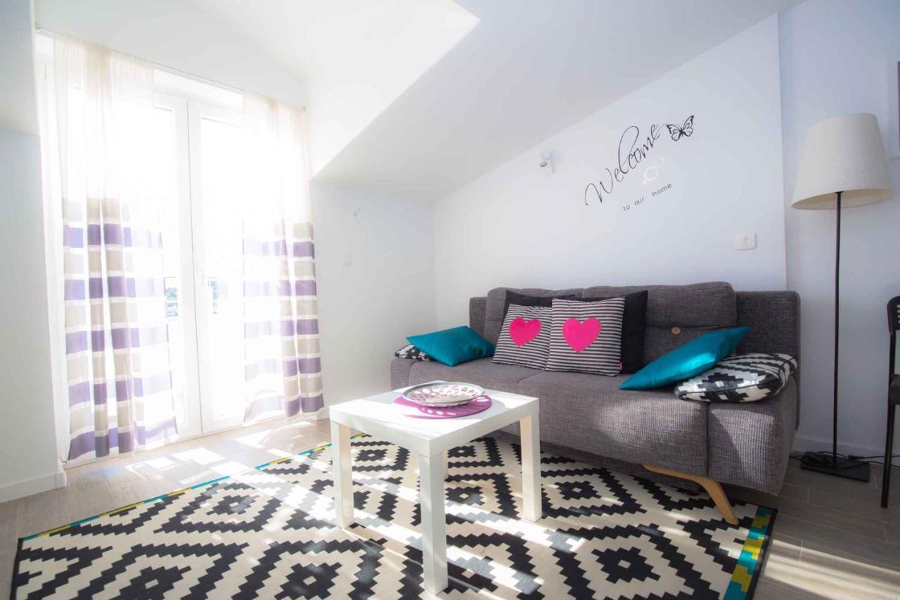 Apartments In Rogoznica 36019 エクステリア 写真