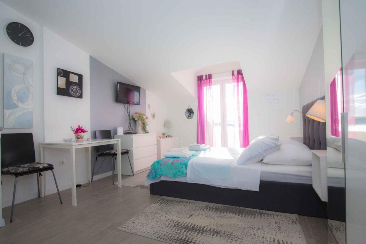 Apartments In Rogoznica 36019 エクステリア 写真