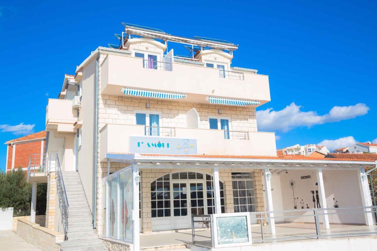 Apartments In Rogoznica 36019 エクステリア 写真